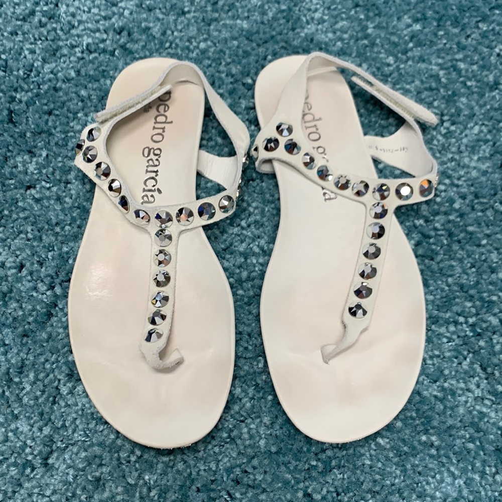 Pedro Garcia Sandals 38.5 (8.5) White/Silver Crystals
